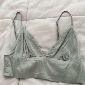 Zara women’s light mint green crop top